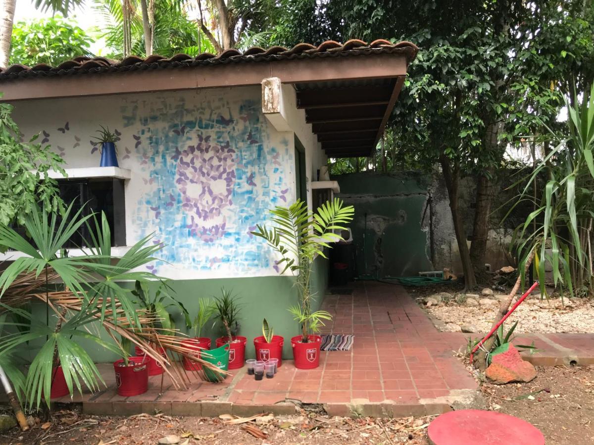 Culturahumana Guesthouse Панама Сити Екстериор снимка